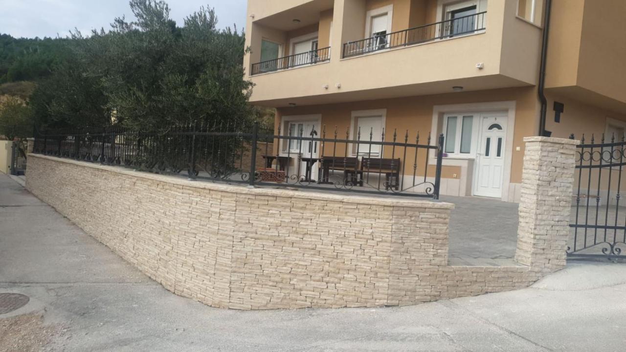 Andela 2 Makarska Exterior foto
